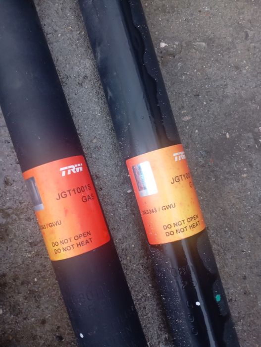 Задни амортисьори и пружини Mercedes C class W203 комби