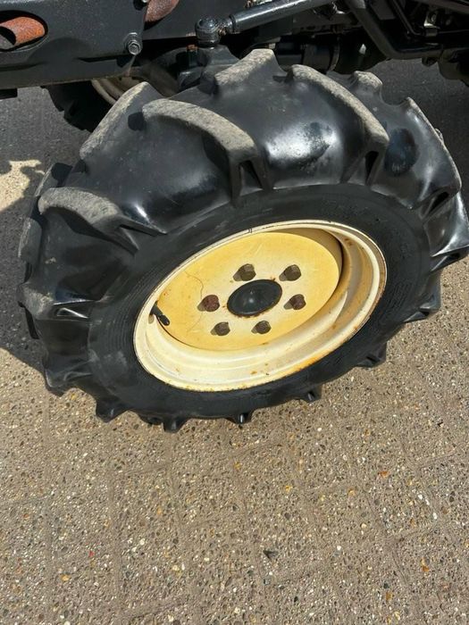 Vand tractor Yanmar 25