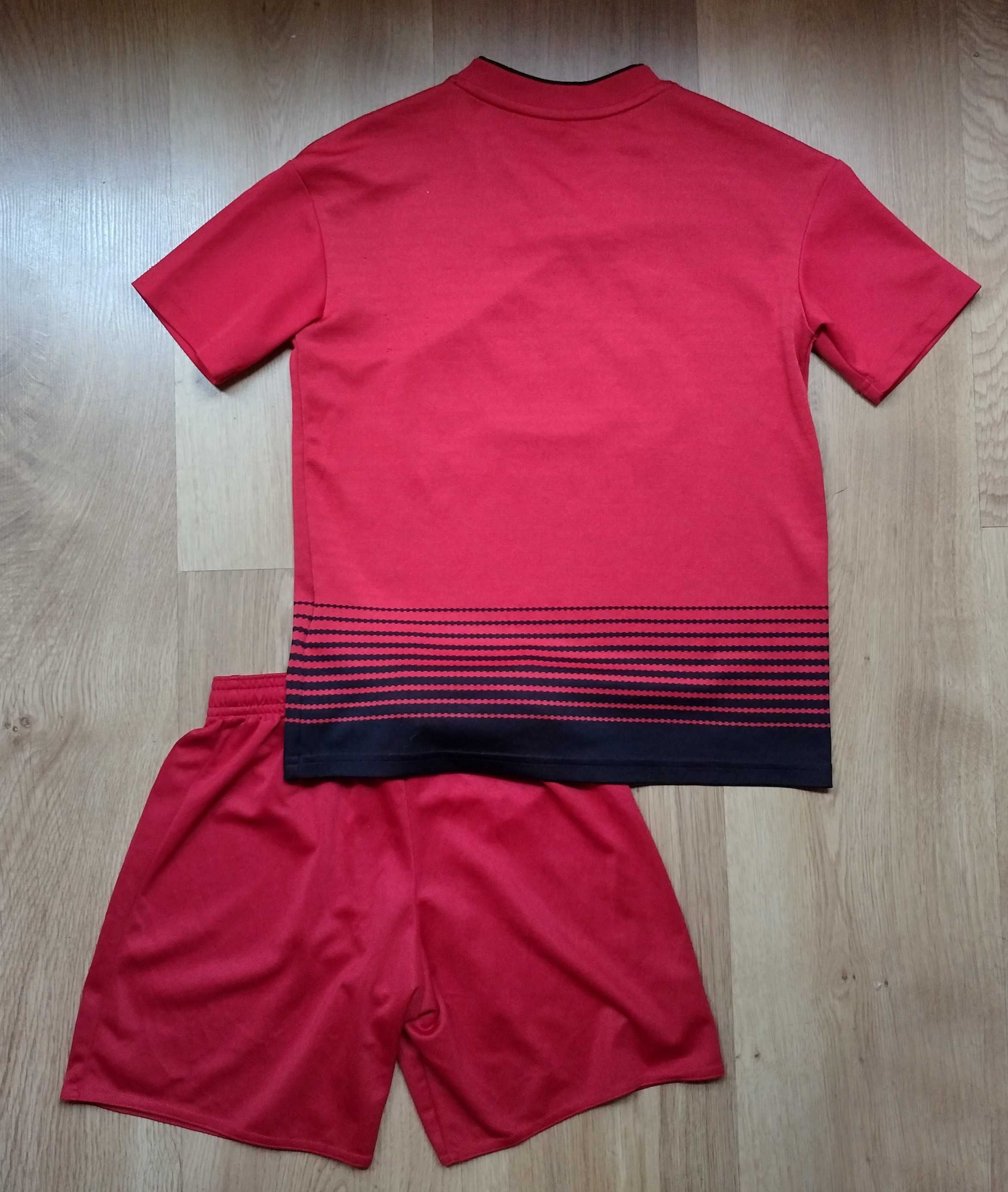 Manchester United / Adidas - детски футболен екип на Манчестър Юнайтед