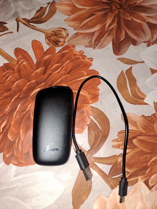 Vând aparat țigară electronică Ploom