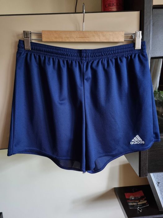 Set pantaloni scurti, tricouri Adidas, Puma [M]