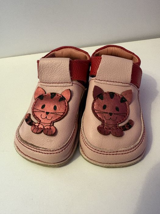 Pantofi primii pasi barefoot