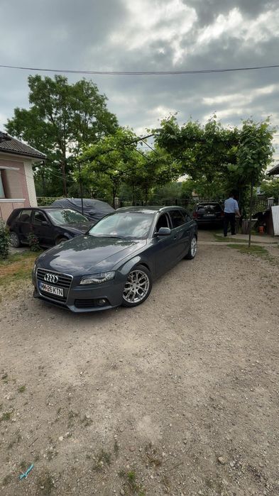 Vând Audi A4 b8 2009 143cp