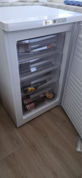 Congelator Qonos. Din Belgia