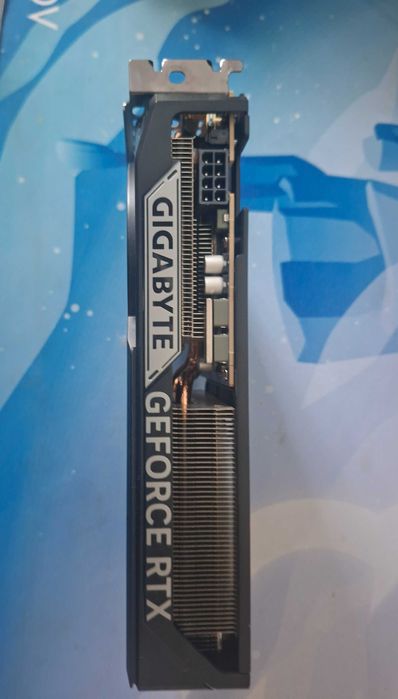 Vand rtx 5060 windforce 8 gb