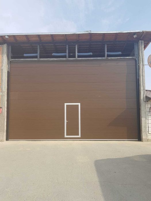Fabrica de usi de garaj si industriale, productie + livrare (vanzator)