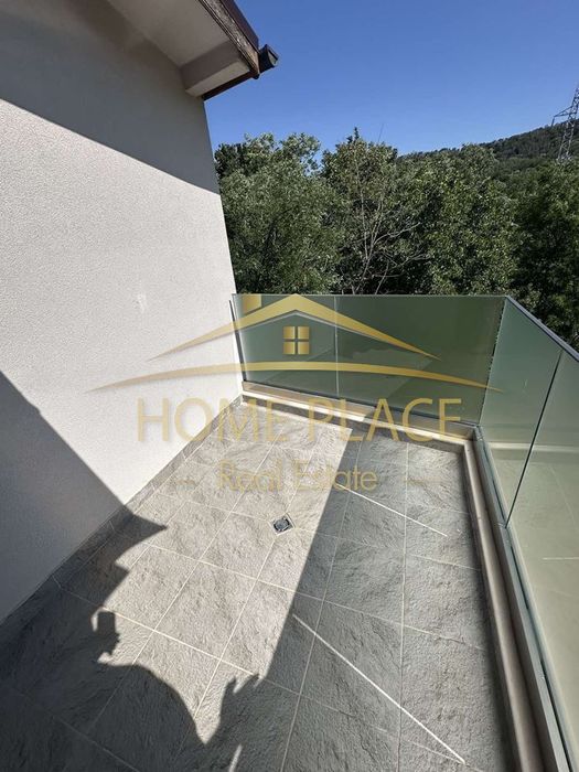 Дава се под наем Тристаен апартамент в Варна, Изгрев - 115 кв.м за 918 € - Снимка #6