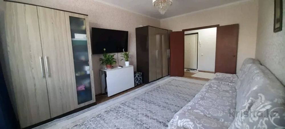 Сдам однокомнатную квартиру на долгий срок.