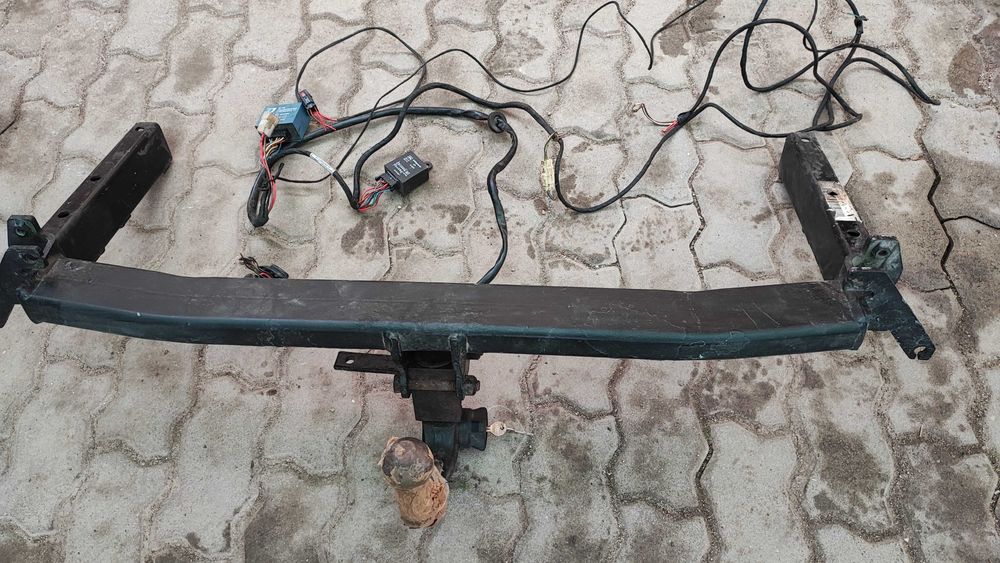 Оригинален теглич за Ауди/Audi  А4 Б5