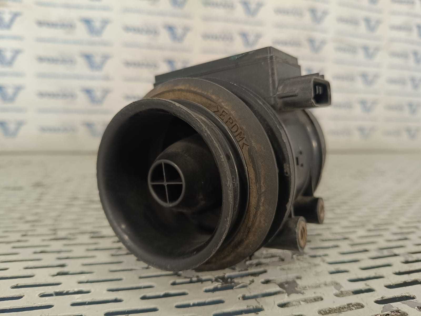 Debitmetru aer 2.0T  2.4 T VOLVO S60 V70 S80 1999 - 2004 9125606