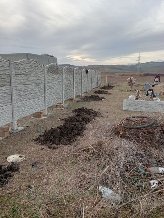 Gard din placi de beton vibrat