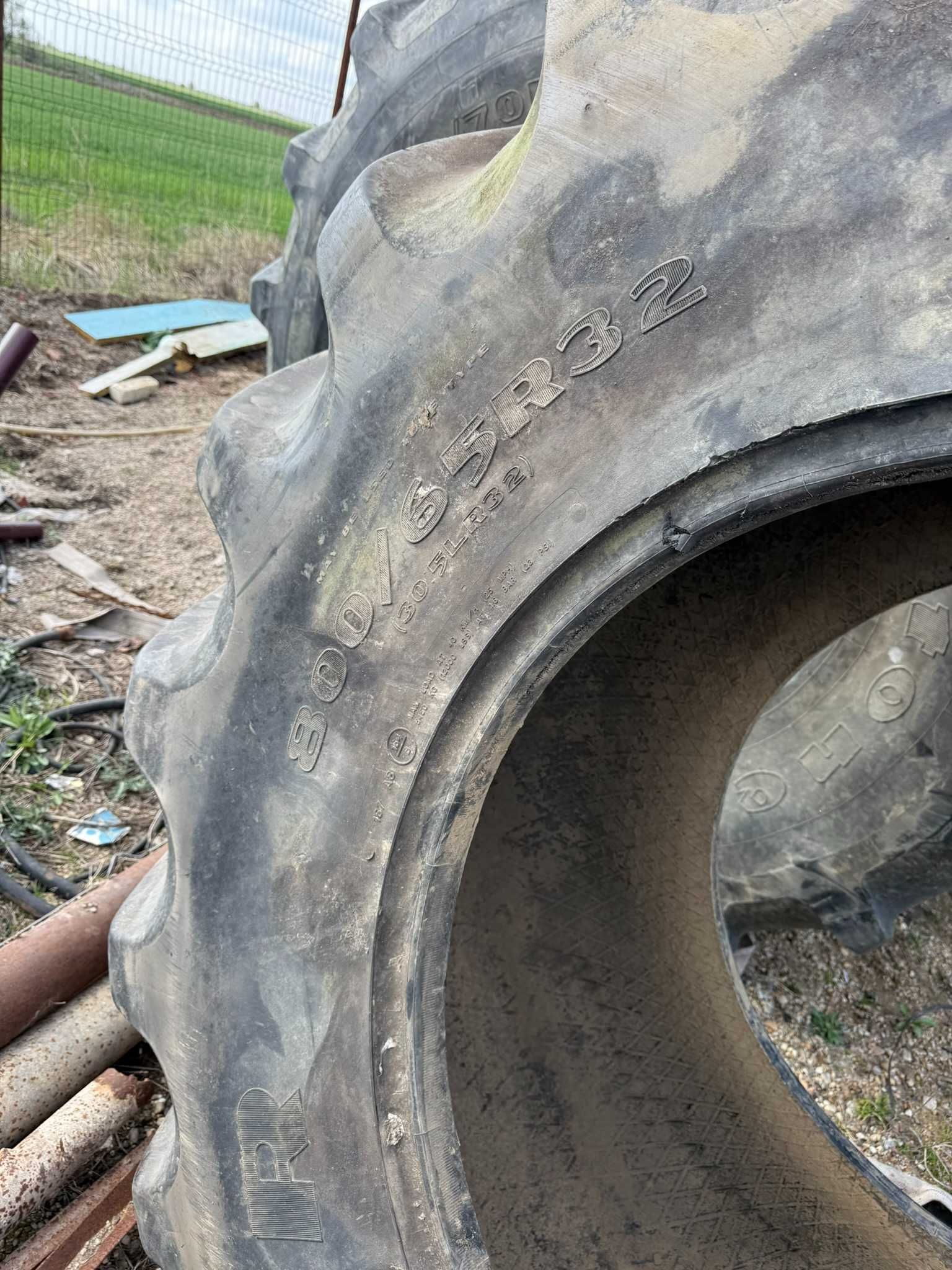 Cauciuc Goodyear 800.65 R32