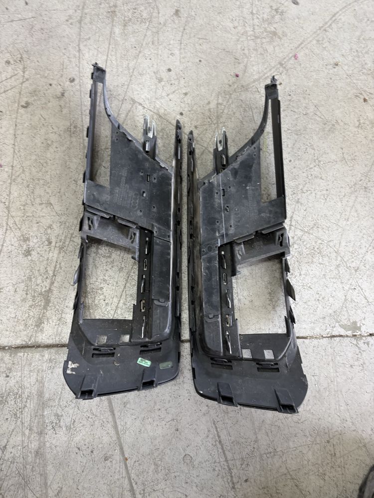 Решетки халогени за audi a8 d5 4N0807680