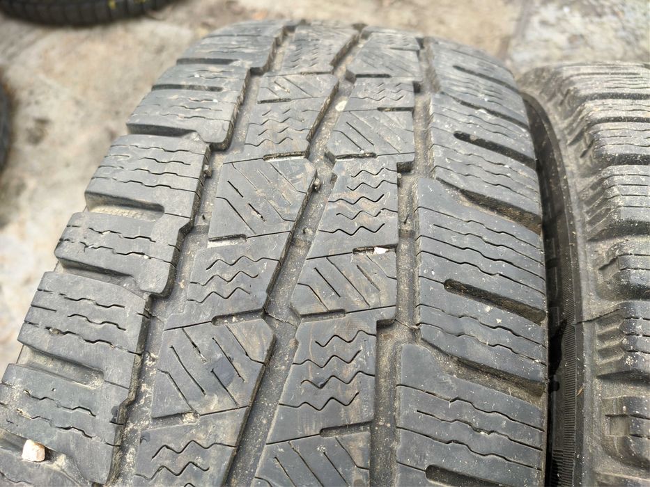 2бр Зимни гуми за БУС 195 65 16 С - Michelin