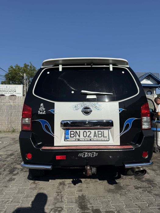 Vând Nissan Pathfinder 2005 negociabil