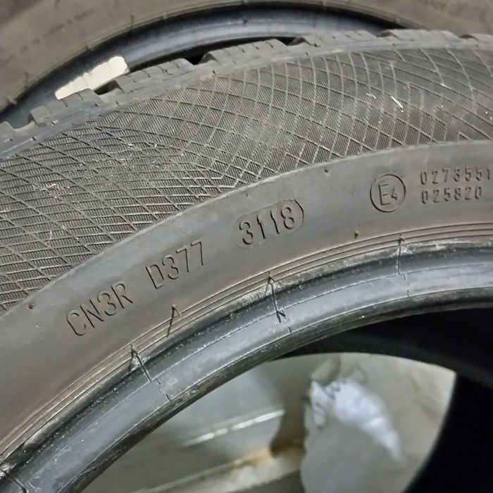 Зимни гуми continental  215 55 17