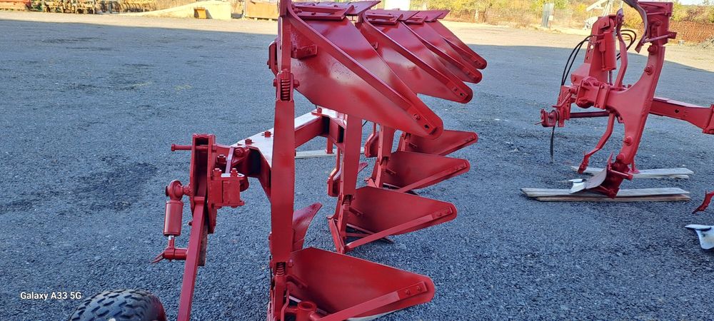 Plug 4 trupite piesa