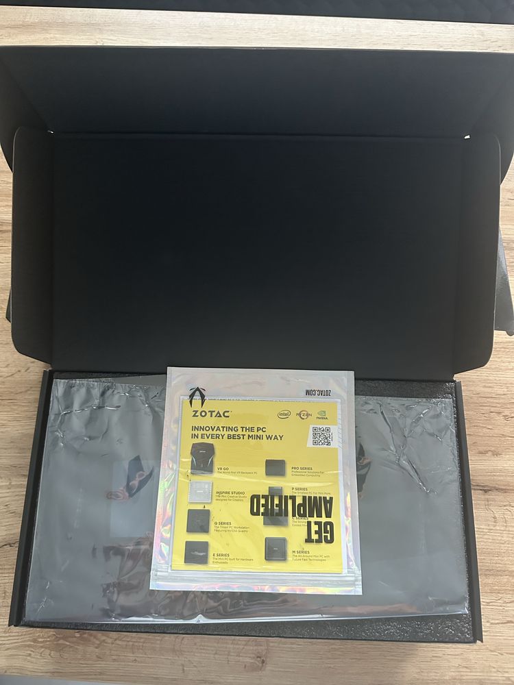 Placa Videp RTX 3090 Phoenix 24 GB și RTX 3090 Gamin Pro Palit