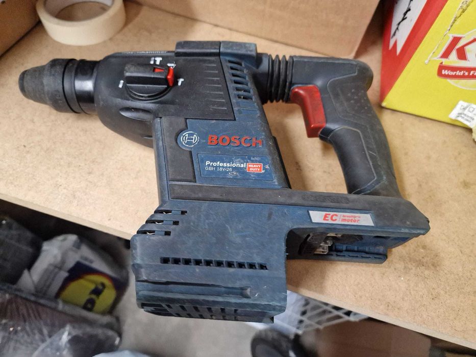 Безчетков перфоратор Bosch GBH 18V 26 F
