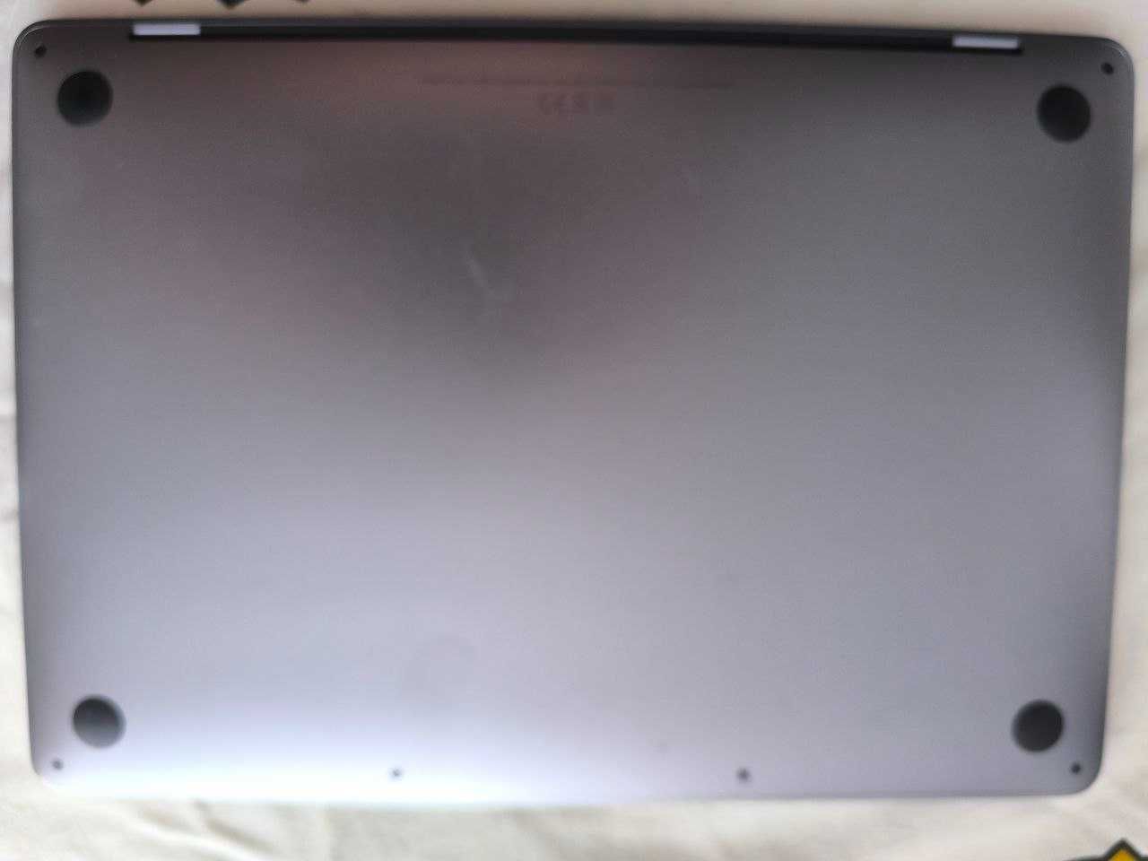 MacBook Pro 13" M1