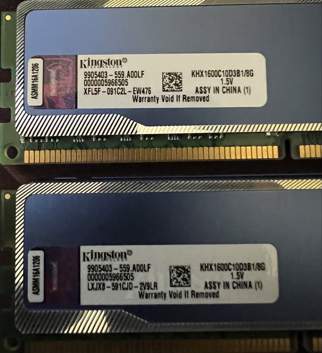 Kit Memorii RAM DDR3 32 GB(4x8GB) 1600 Mhz Kingston HyperX Blu