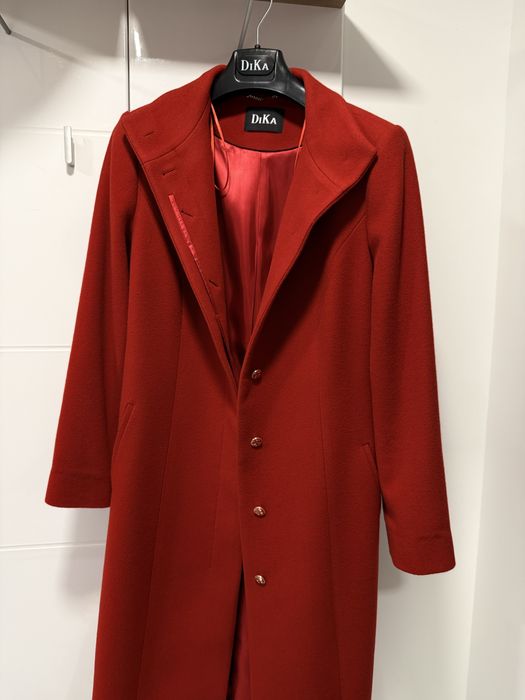 Palton rosu Dika