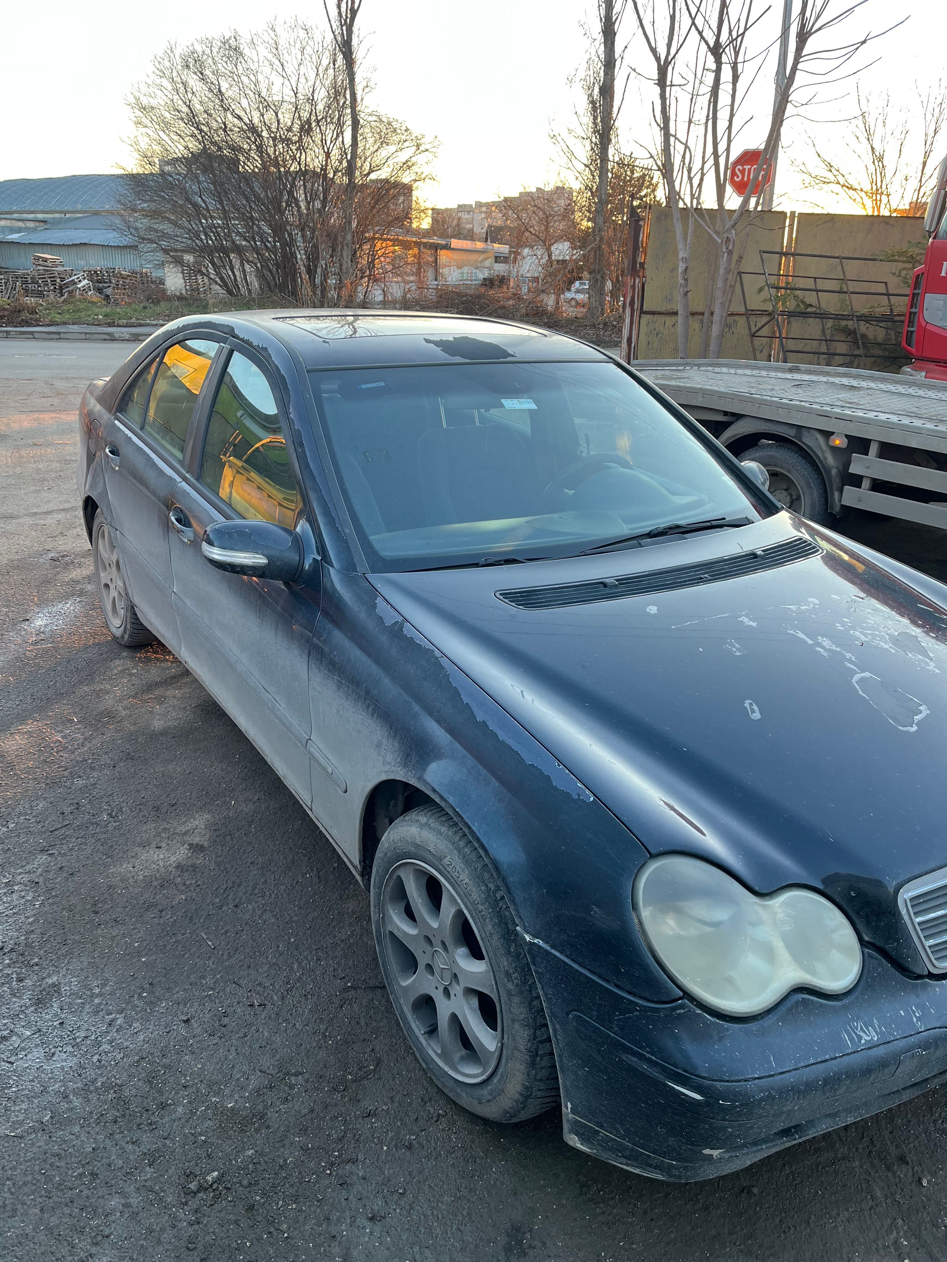 Mercedes C220 143кс. (НА ЧАСТИ)