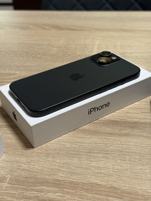 * iPhone 15 128GB Black | Черен