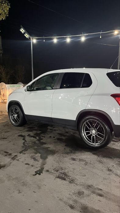Продается Chevrolet Tracker 1