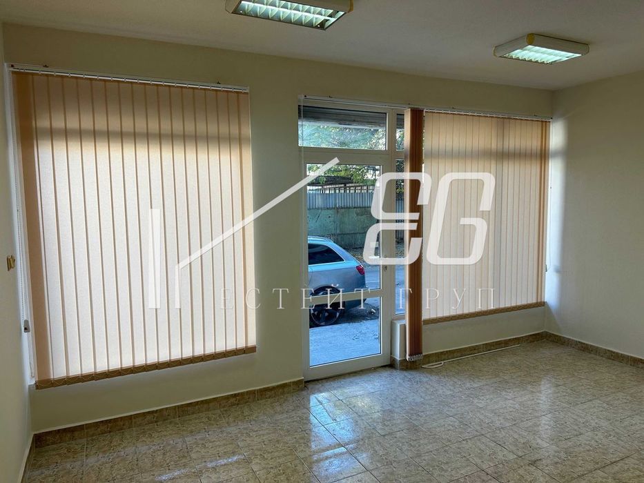 Офис в Варна-Христо Ботев площ 30 цена 450