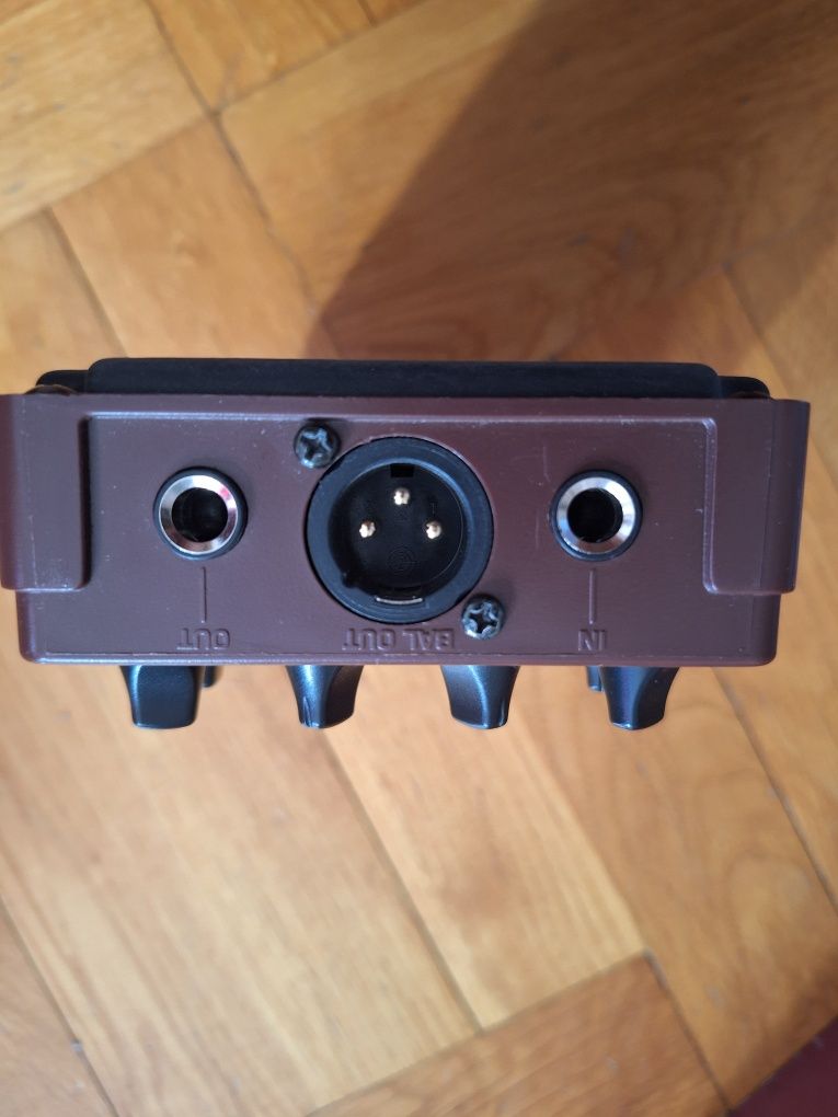 Предусилвател Behringer ADI21 - Acoustic