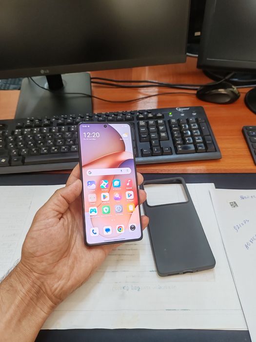 Redmi note 13pro 12/256gb(2025)ideal ochilmagan usta kurmagan aybi yuq