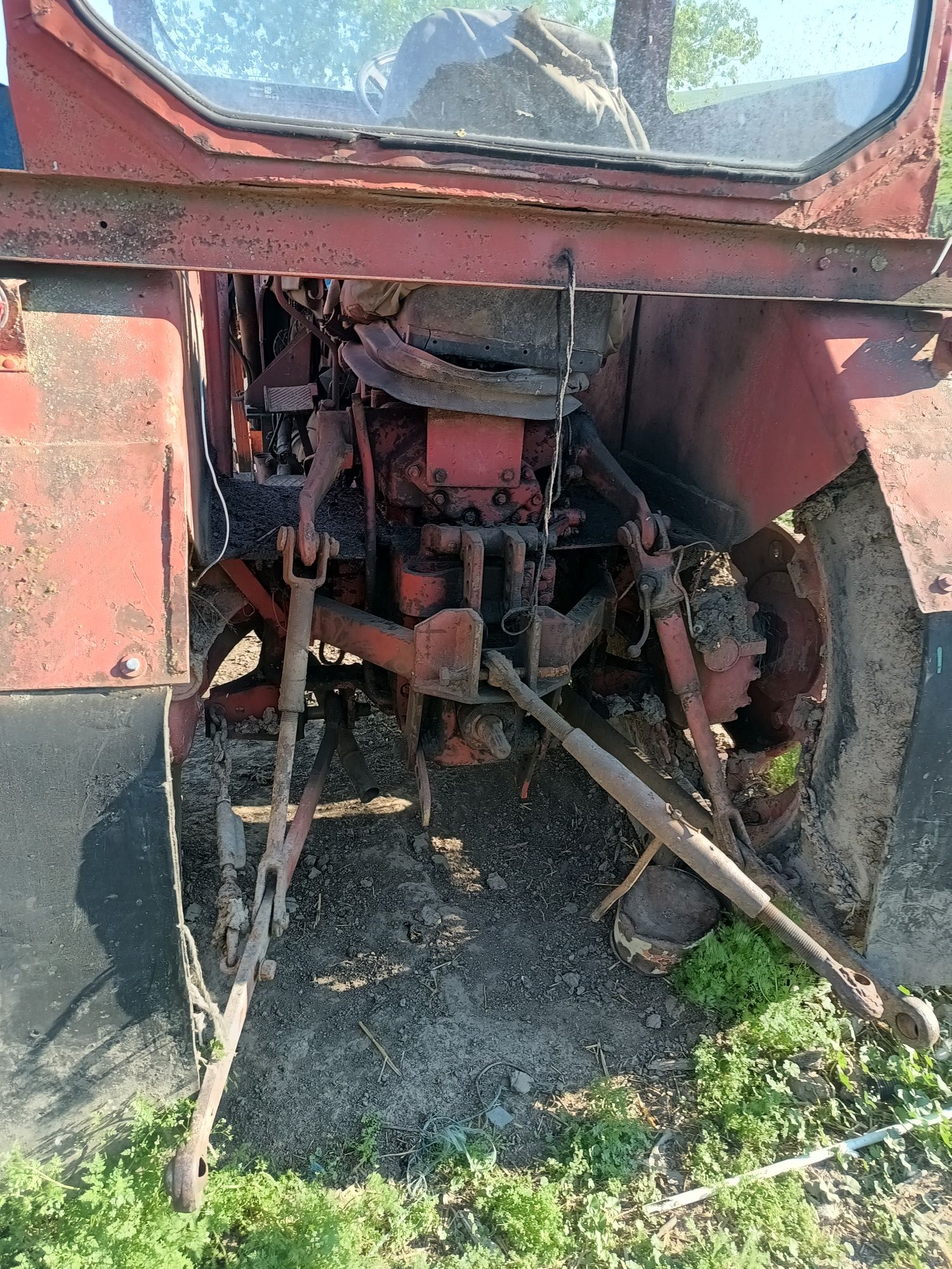 Vând tractor fiat