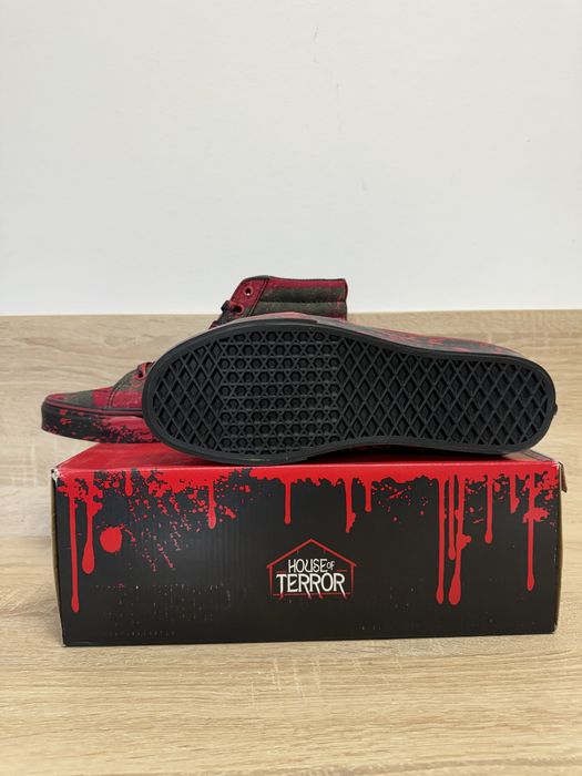 Vans  Sk8-Hi Nightmare on Elm Street Freddy Krueger marime EU43 US 10