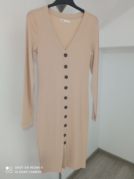 Lot 8 rochii, mărimea S/M