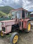 Tractor U445 1988