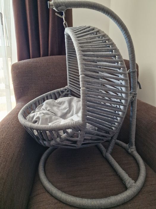 Vând balansoar leagăn Pisici Cățeluși