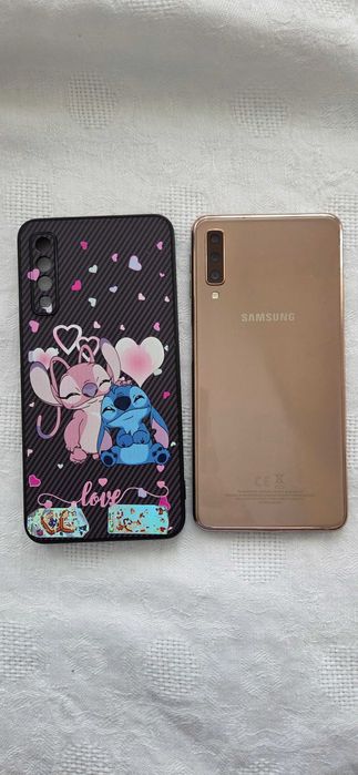 Продавам Samsung A7