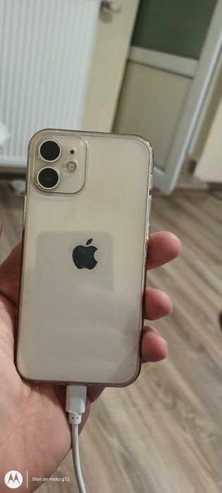iPhone 12mini 64 GB бял