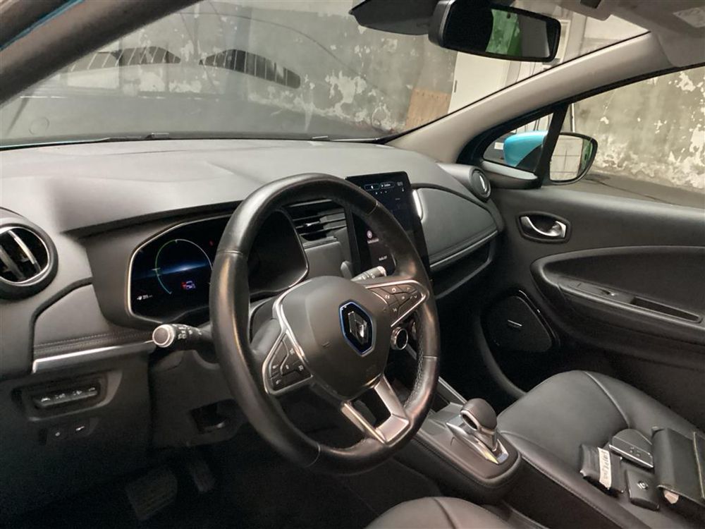 RENAULT ZOE 52 KWH - FIRST EDITION - R135 - всички екстри