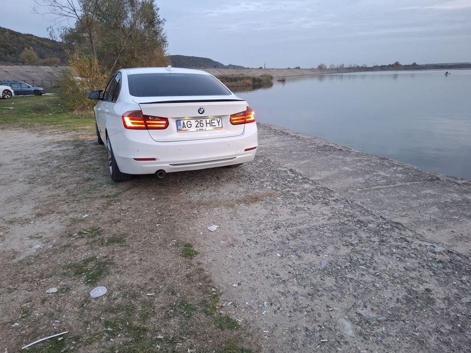 BMW 320 D- SPORT LINE/F 30 Deosebit