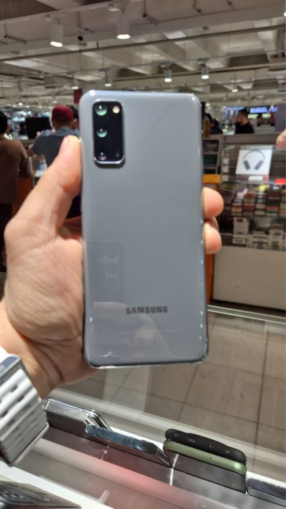 Samsung s20