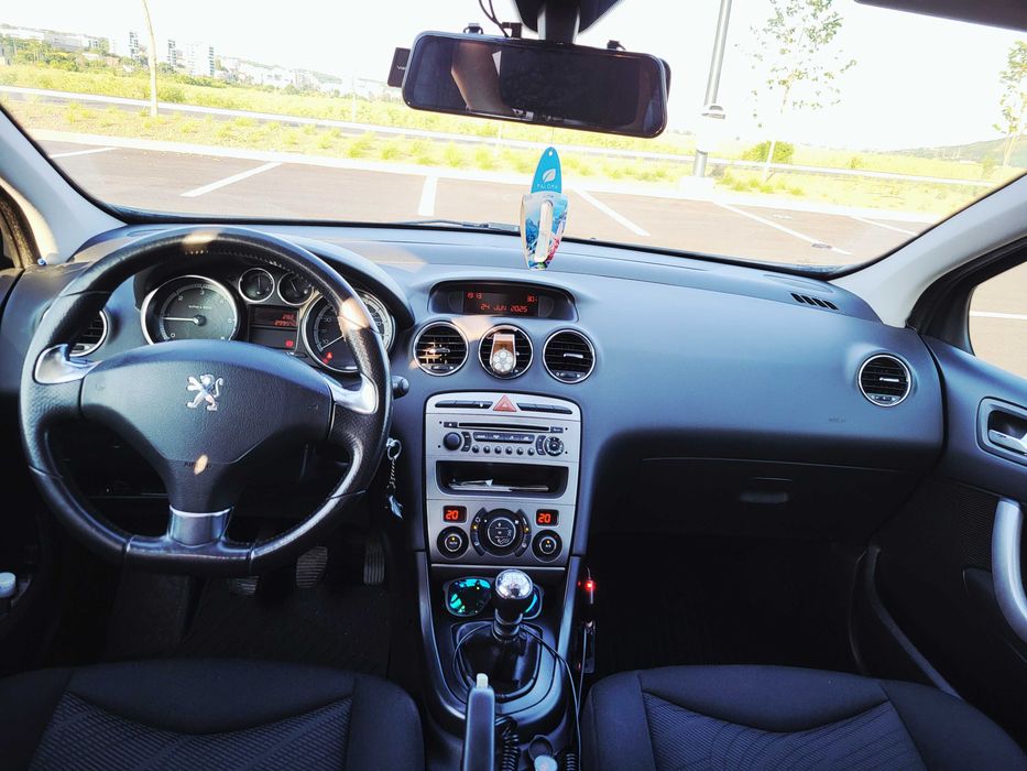 Peugeot 308 1.6 HDI Hatchback 112CP