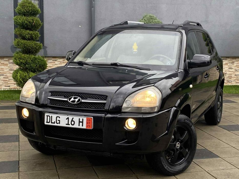HYUNDAI Tucson,IMPECABIL,4X4,Recent Adus,FĂRĂ RUGINĂ,Clima,AN 2008