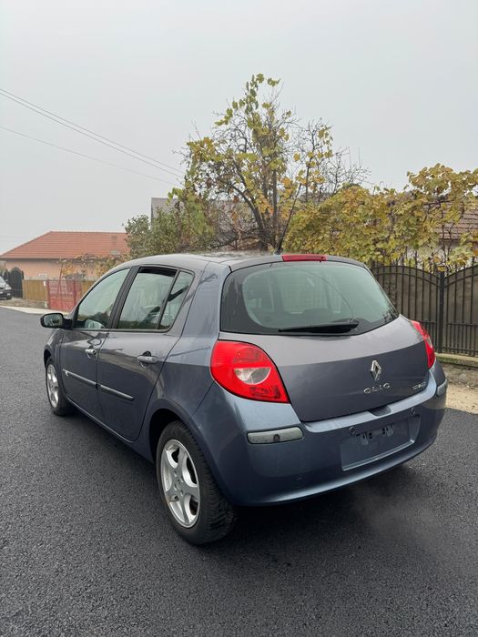 Renault Clio Climatronic/Senzori parcare/Pilot/Comenzi Benzina
