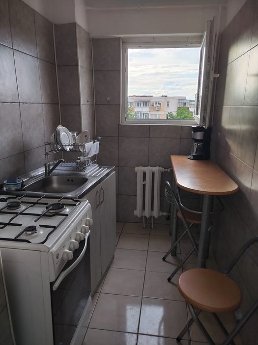 Vând  garsoniera gavana 3