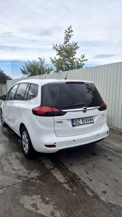 Opel zafira Tourer