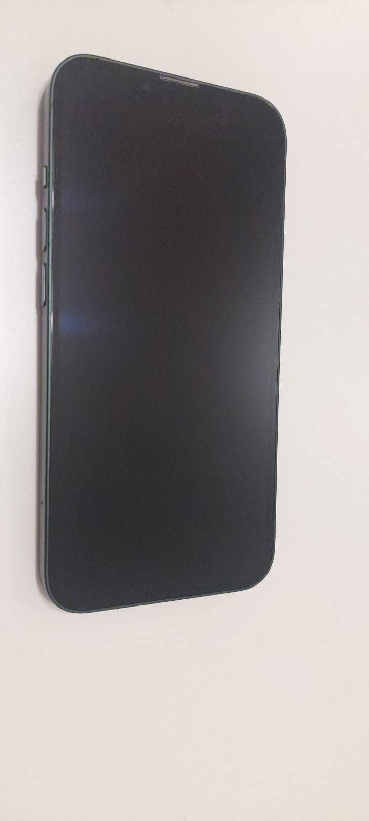 ПРОДАВАМ Iphone 13, 128 GB