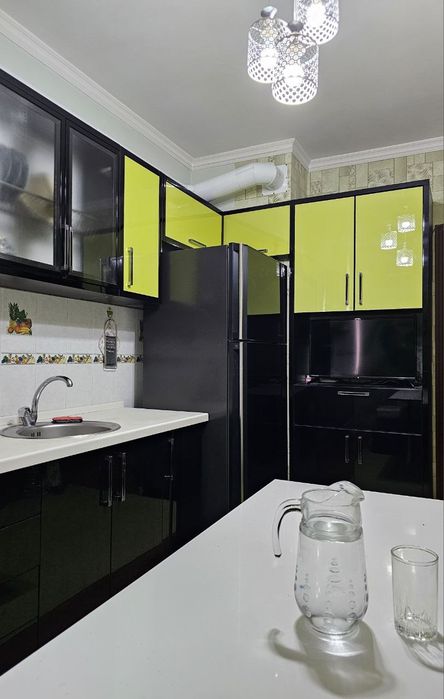 2 хонали квартира сотилади ва арендага