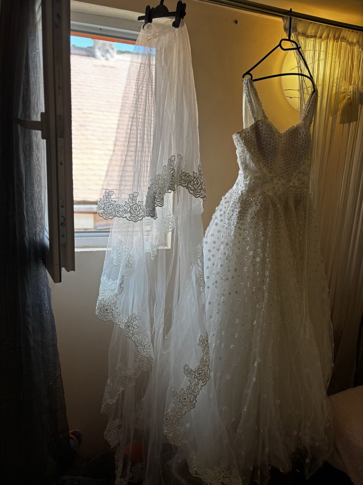 Vand Rochie de mireasa